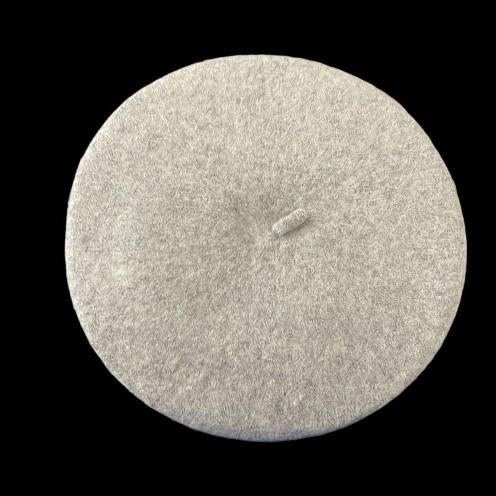LIGHT GREY LIGHTWEIGHT WOOL BERET